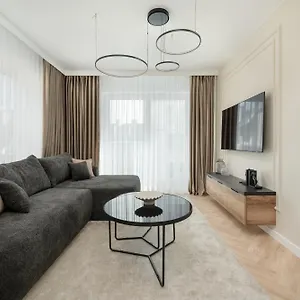  Apartament Elegancki Z Parkingiem Blisko Starego Miasta By Renters